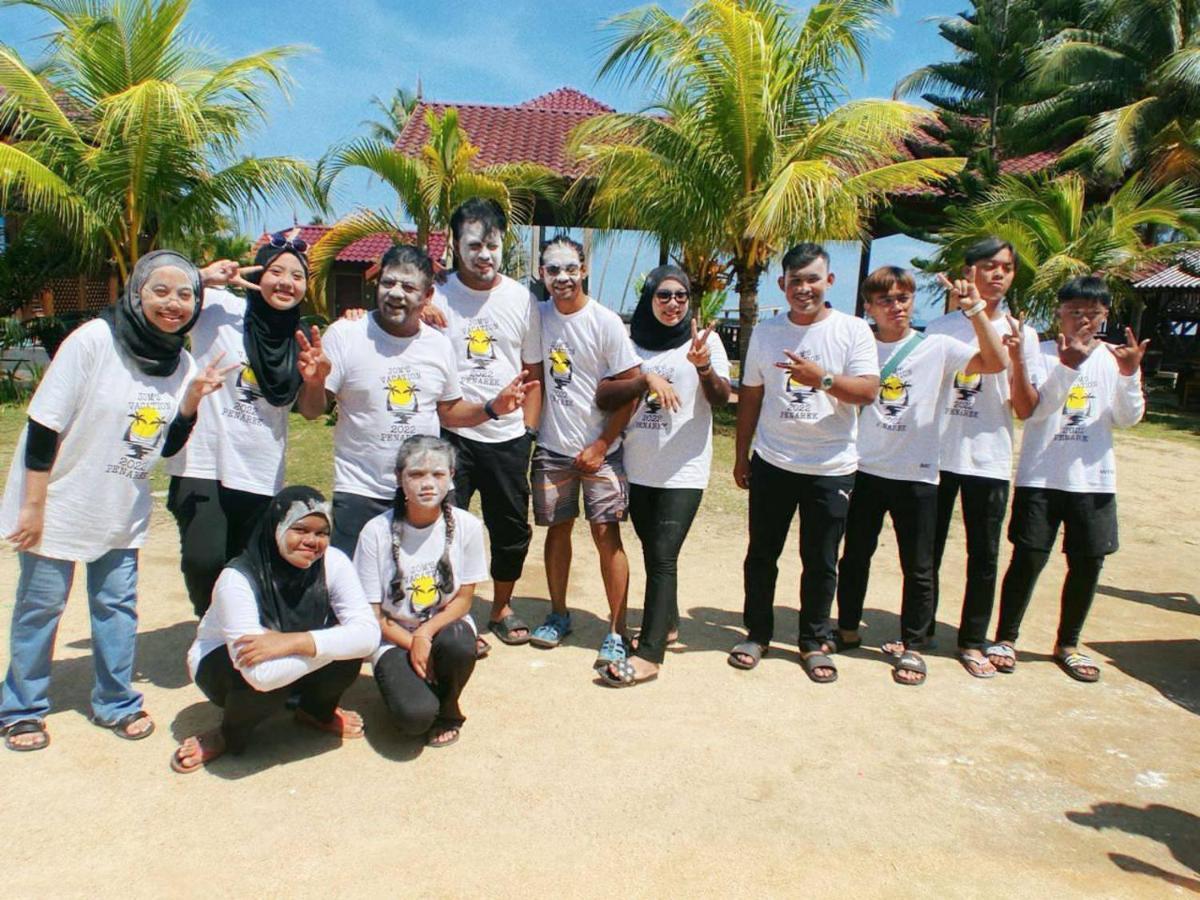 Bayu Beach Penarek Kampung Penarik Exterior foto