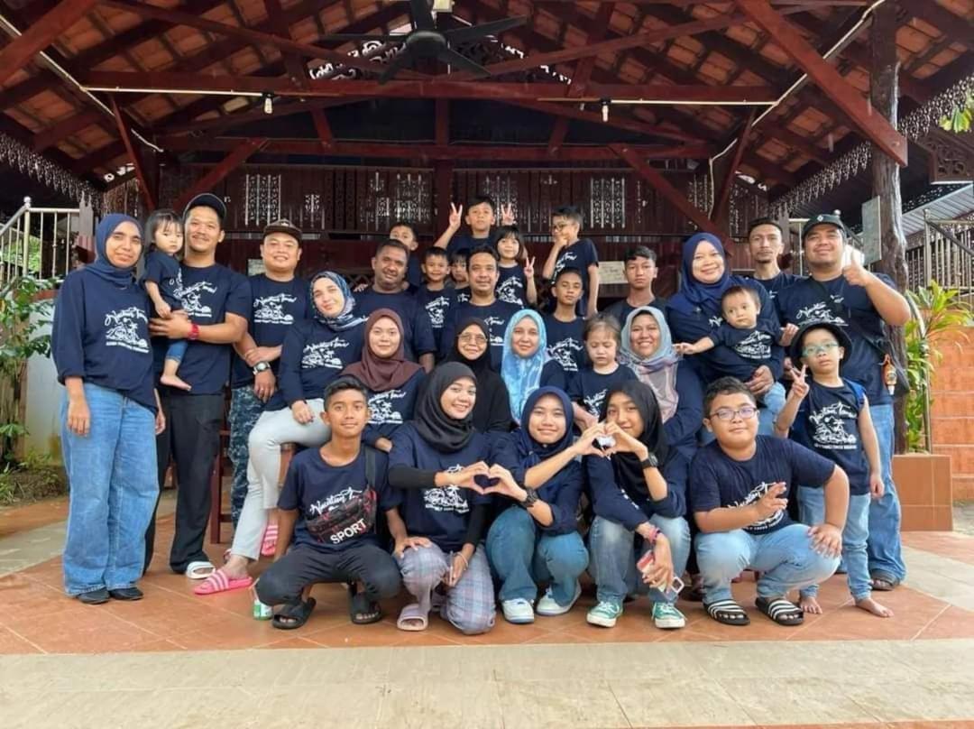 Bayu Beach Penarek Kampung Penarik Exterior foto